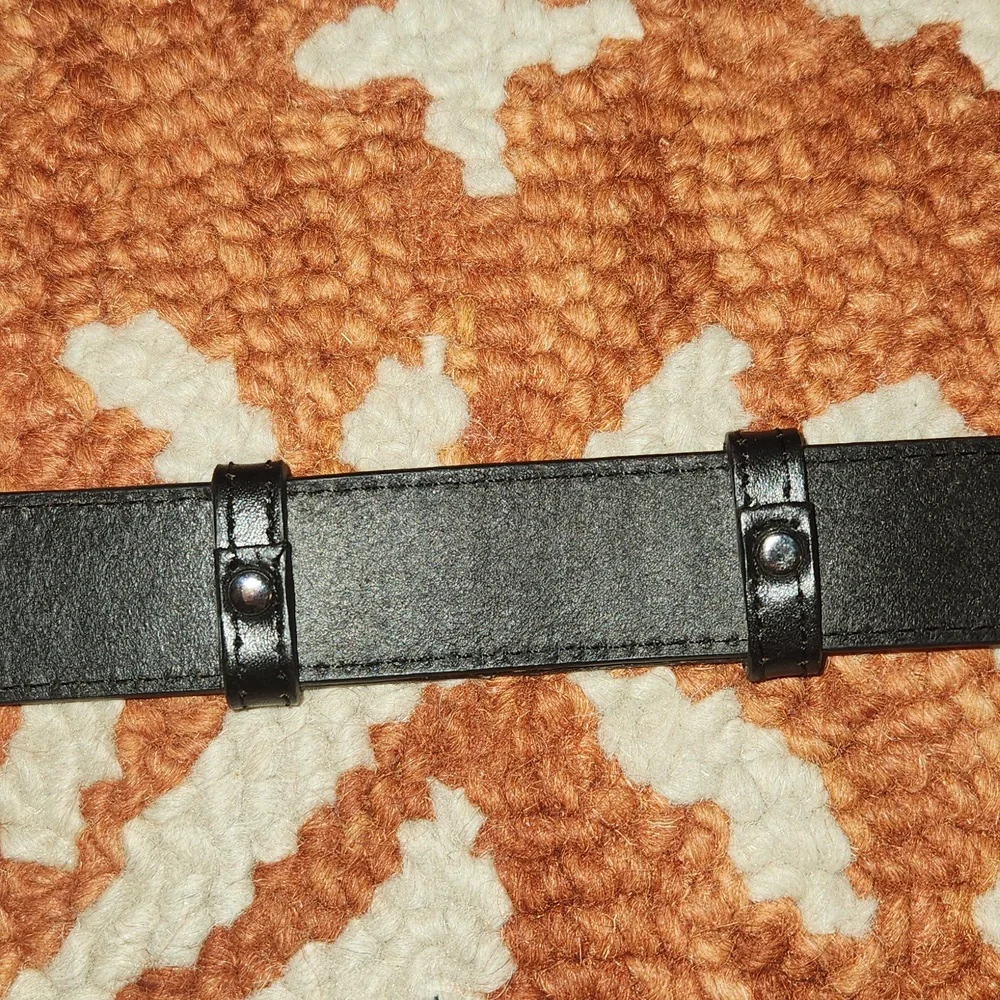 Coldwater Creek Genuine Leather Black Belt Silver Buckle Size L/X